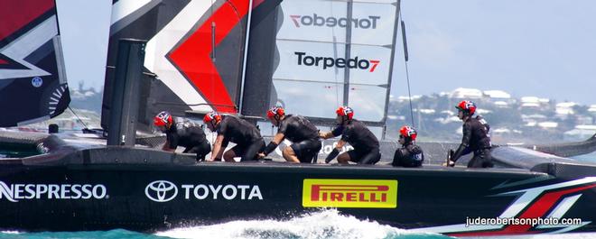 Day 2 – Race 3 – Emirates Team New Zealand - Louis Vuitton America's Cup ©  Jude Robertson http://juderobertsonphoto.wix.com/pix